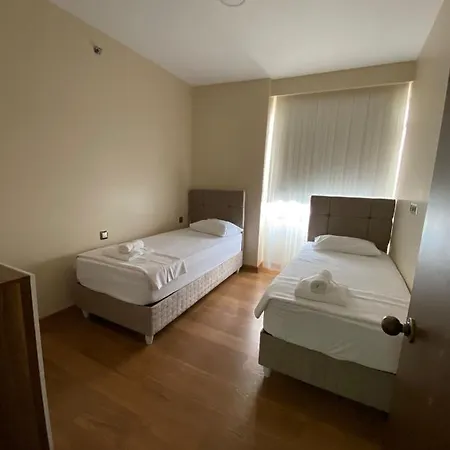 מלון דירות My Palace First Class Hotel *
