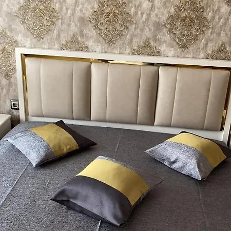 My Palace First Class Hotel איסטמבול